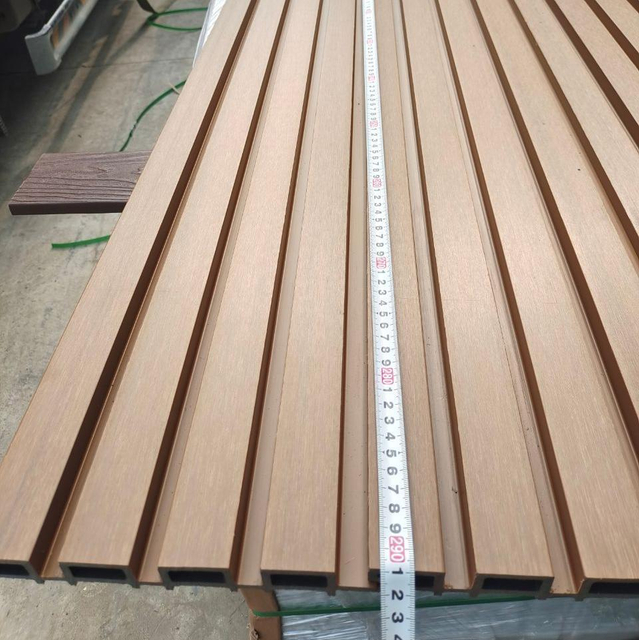 2023 Hot Sale Outdoor WPC Wall Cladding Composite Cladding