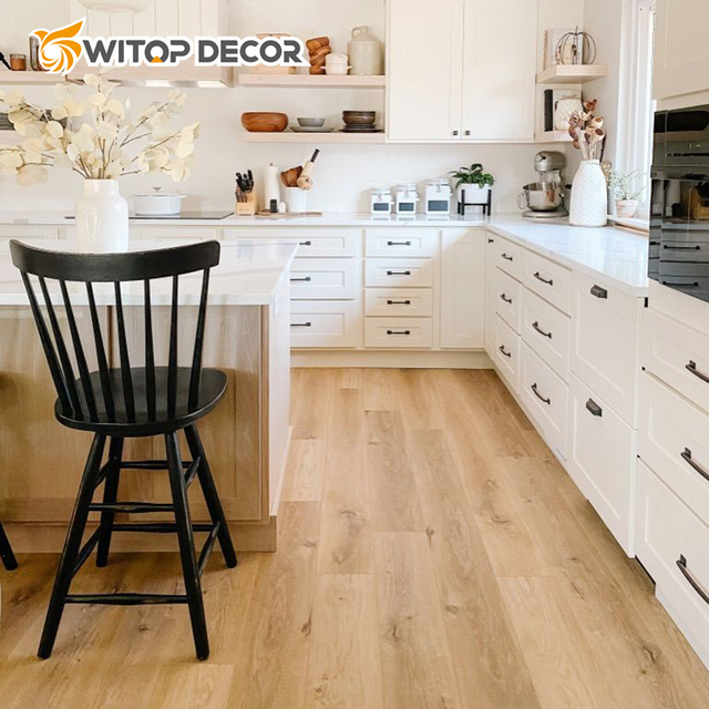 Waterproof Spc Vinyl Flooring Click Lock Wear-Resistant Factory Direct Spc Flooring