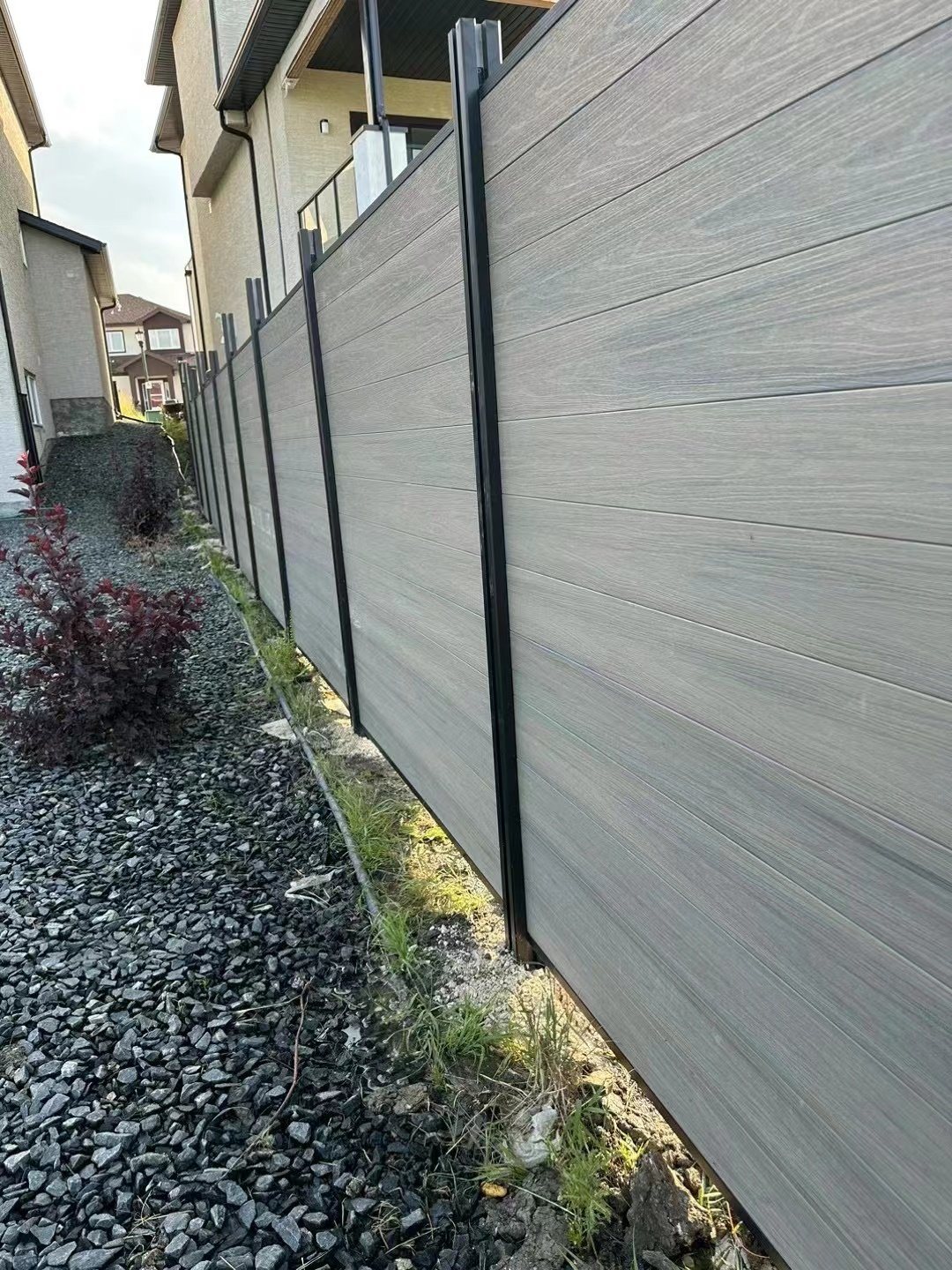 Durable Weather-Resistant DIY Fence Fire Proof WPC Hot Sale WPC High Quality Fence