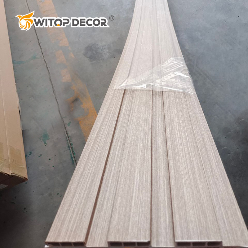 WPC Reclaimed Wood Panels for a Sustainable and Recycled Interior