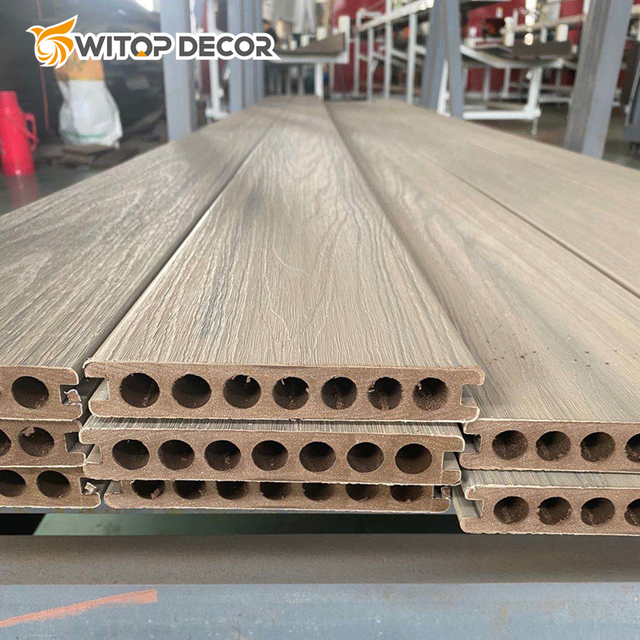 Co-Extrusion Plastic Wood Euro Composite Decking/WPC Decking