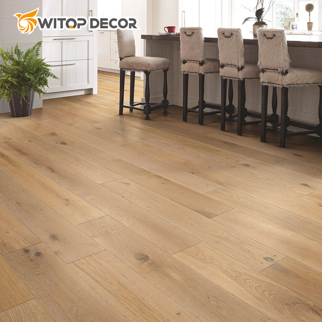Highly Dense Slippery Resistant Hybrid Core Engineered Luxury Spc Flooring Planks