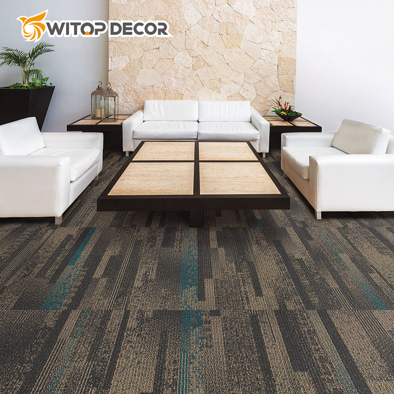 Interior Flooring of PVC Plastic Non-Slip Flooring Roll Lvt Flooring Fireproof