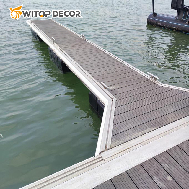 New Design Style Wood Plastic Composite Co-Extrusion Decking WPC