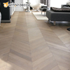 Wooden Look Design Interlocking Vinyl Plank Spc Flooring with UV Coating