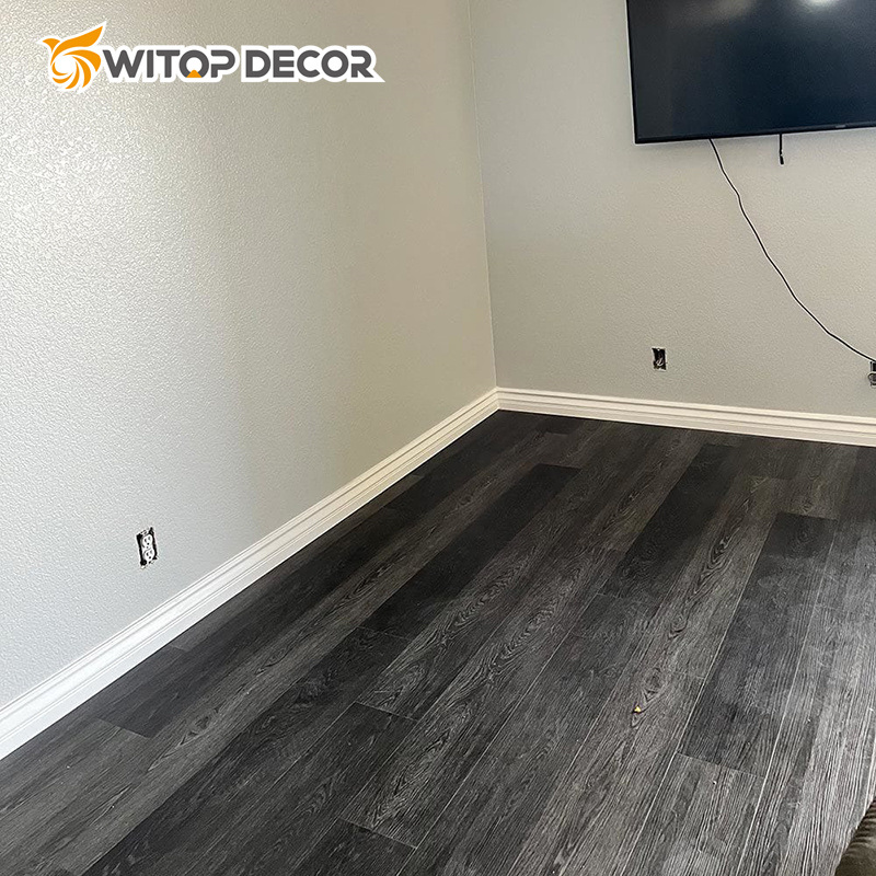 Stylish Oak-Effect Spc Flooring for Modern Designs