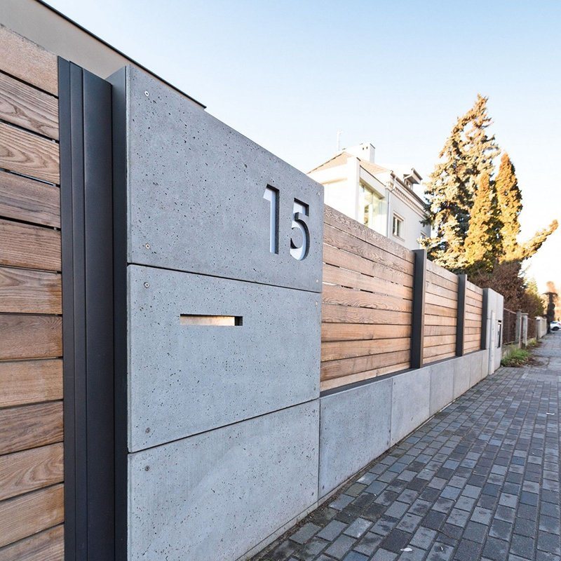 Wind-Proof Easy Installation Wood Plastic Composite Garden Fence Panels Beautiful Garden Fencing WPC