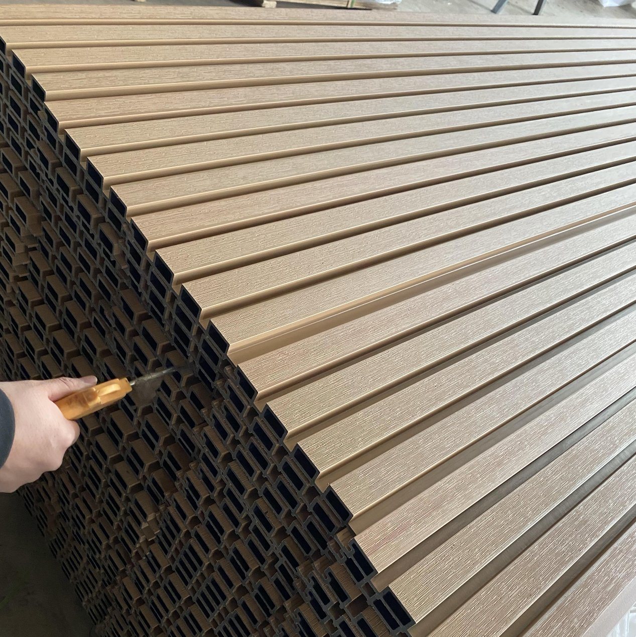 100% Recycled Decorative WPC Wallboard Panel Wall Cladding