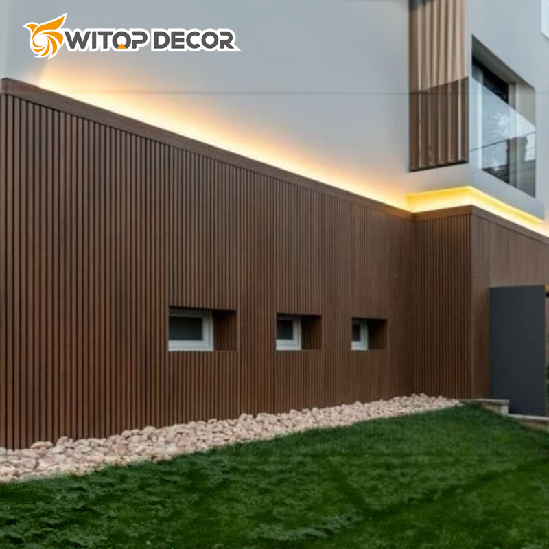 Factory Supply Weather Resistant Wood Plastic Composite Outdoor WPC Wall Cladding in China