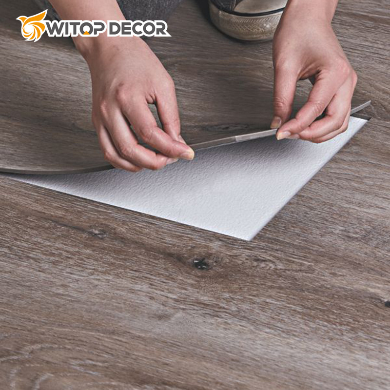 Customized Size Thickness Stylish Oak-Effect Spc Flooring for Modern Designs