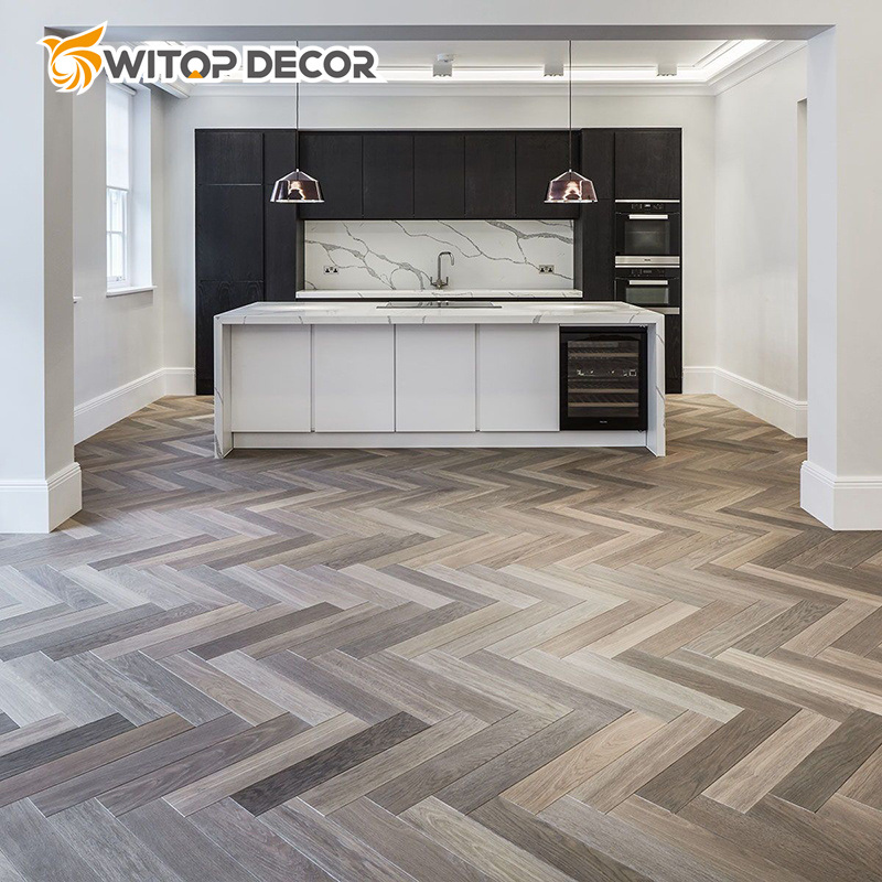 Customized Size Thickness Stylish Oak-Effect Spc Flooring for Modern Designs