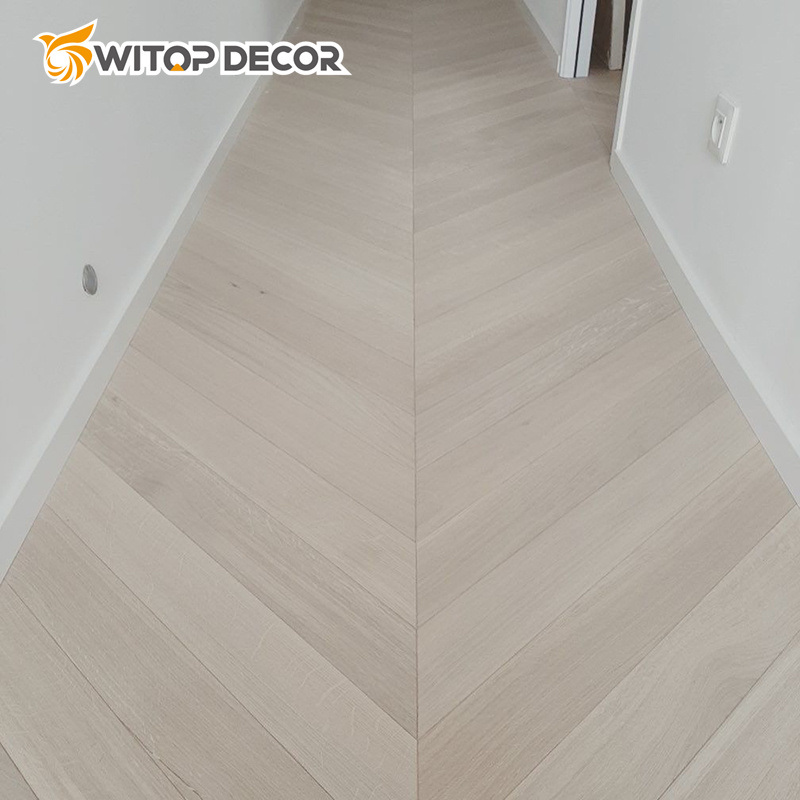 Wholesale Luxury 6.5mm 8mm Spc Click Rigid Core Vinyl Oak Flooring