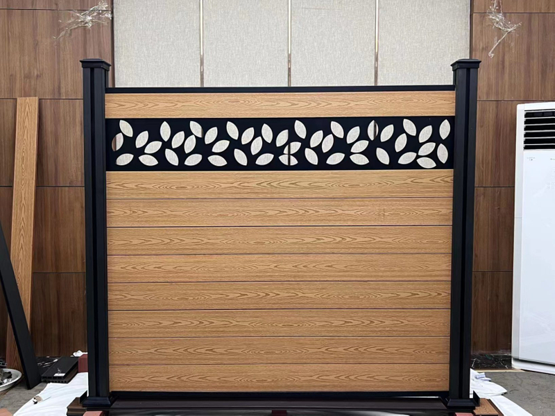 Easy-to-Install Fences Yard Decorative Fencing Board WPC Aluminum Post Garden Vila Fence