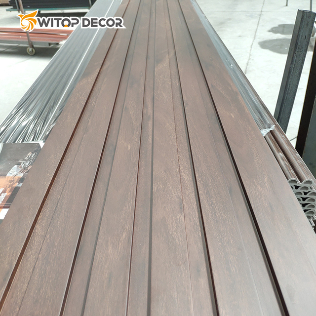 WPC Slat Panel with Easy-to-Clean and Scratch-Resistant Surface